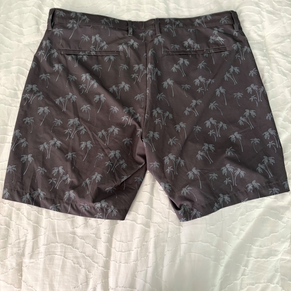 Tommy Bahama Shorts Mens 40 Gray Palm Tree Print Stretch Boracay